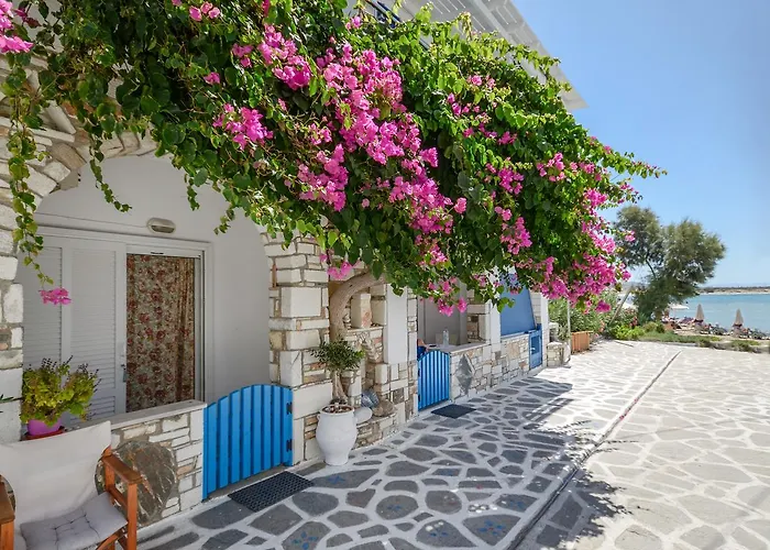 Saint George Hotel *