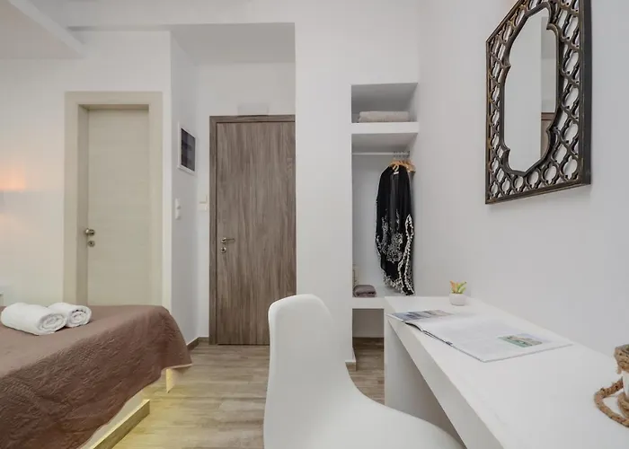 Saint George Hotel *