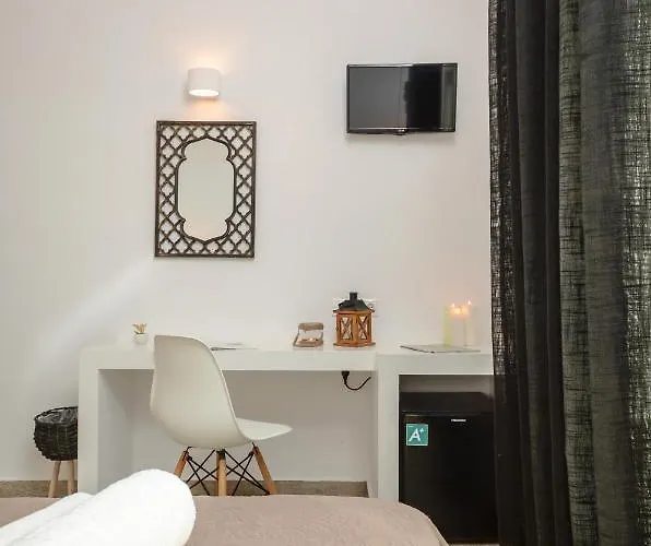 Hotel Saint George Naxos City