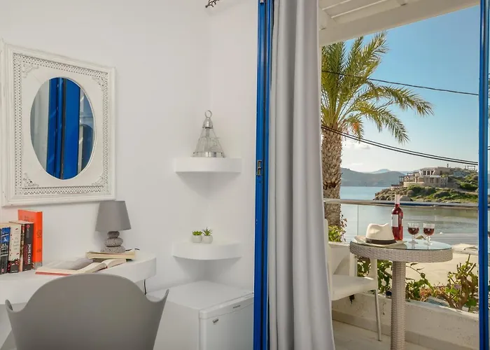 Saint George Hotel *