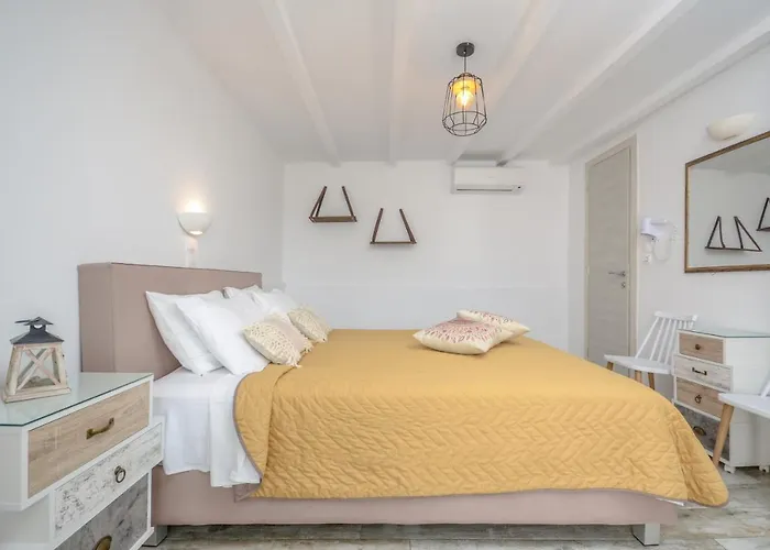 Hotel Saint George Naxos City