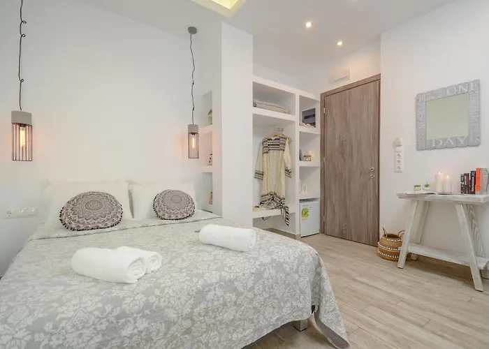 Hotel Saint George Naxos City